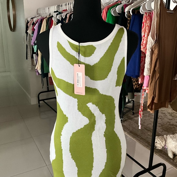 Micas short dress - Picture 2 of 3